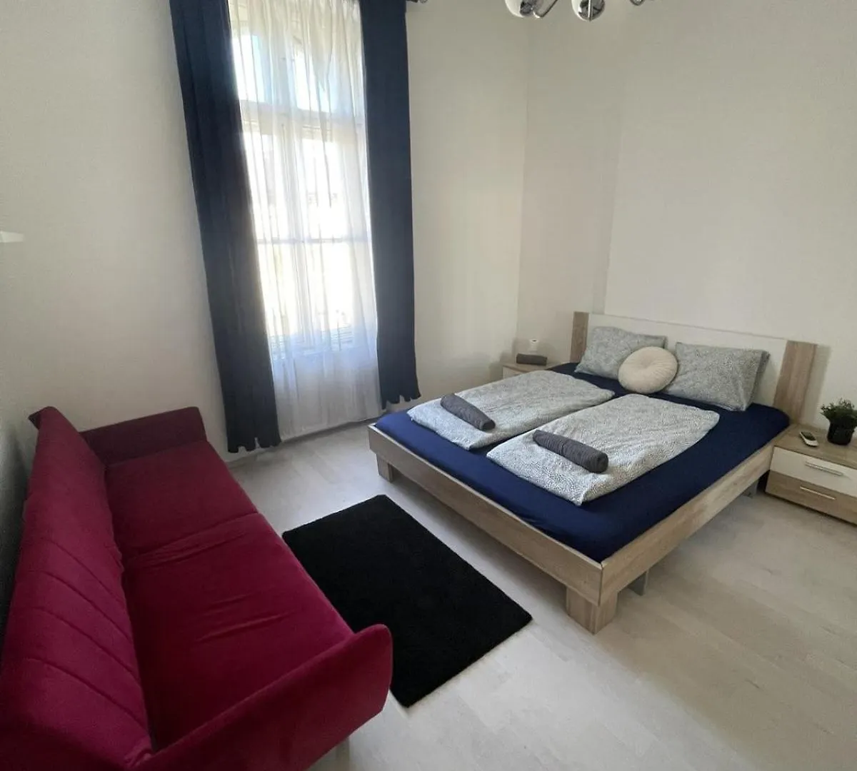 Hostel Designer Rooms Andrassy Budapest